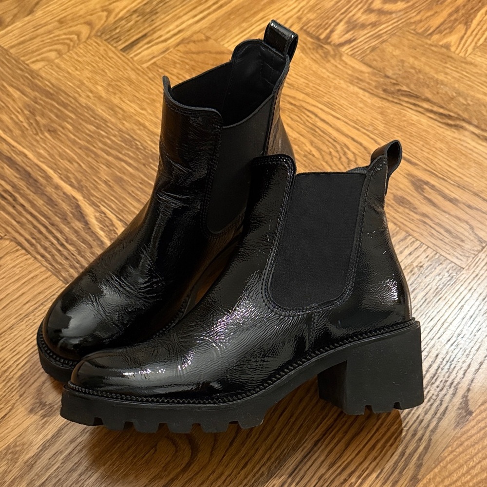 Paul Green Black Patent Leather Chelsea Boots